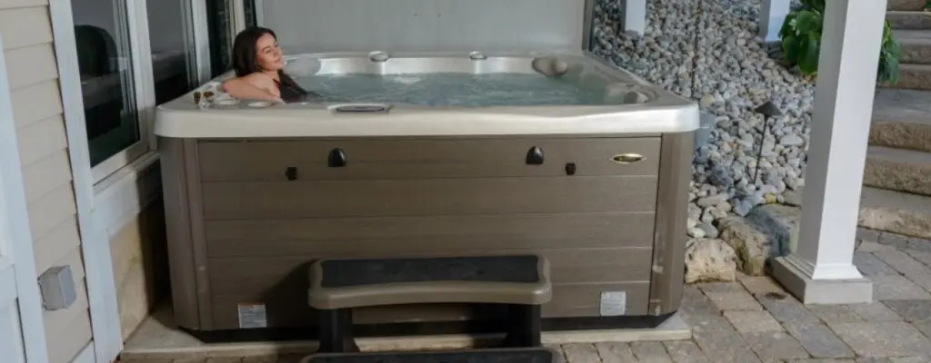 Hydrotherapy Tub