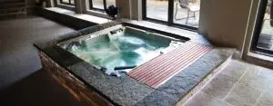 Health benefits of soaking in a hot tub