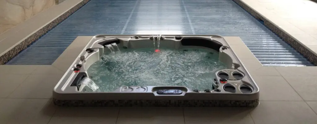 how-using-a-hydropool-hot-tub-minimises-maintenance