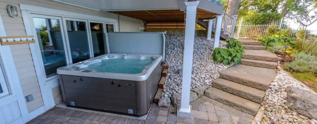 the-ultimate-guide-to-hot-tub-accessories-enhancing-your-experience