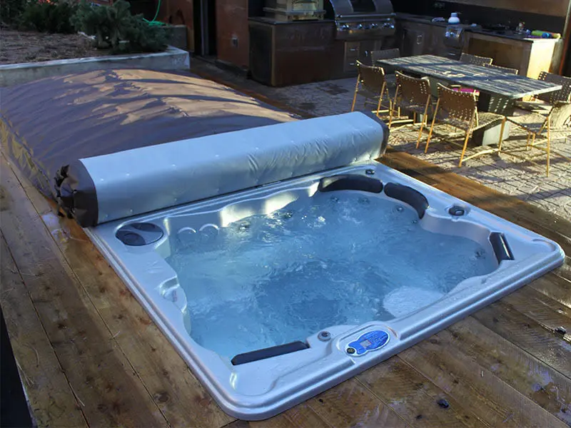 Roll on roll off swim spa cover 19'