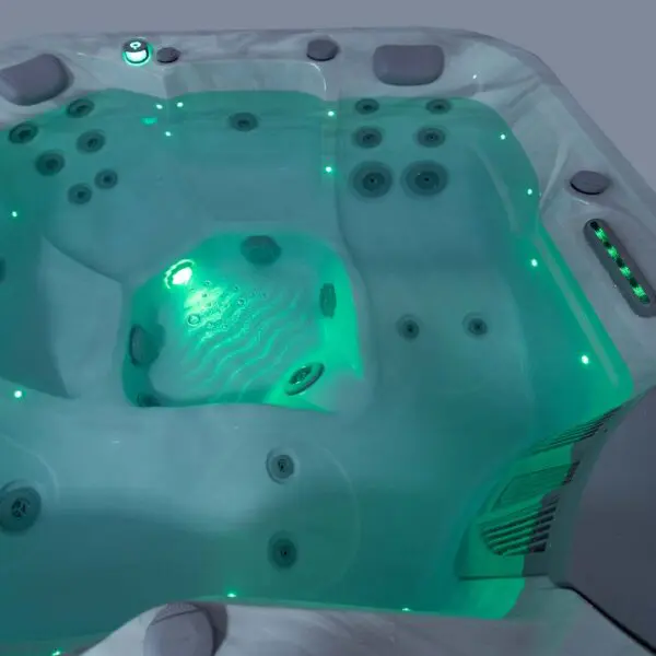 aquasolus zephyr hot tub with green led lighting