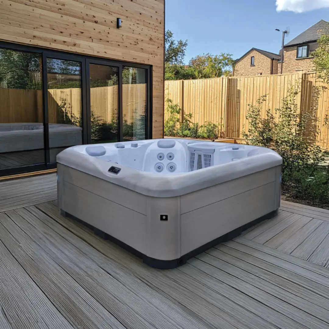 AquaSolus Series 1 Brook Hot Tub