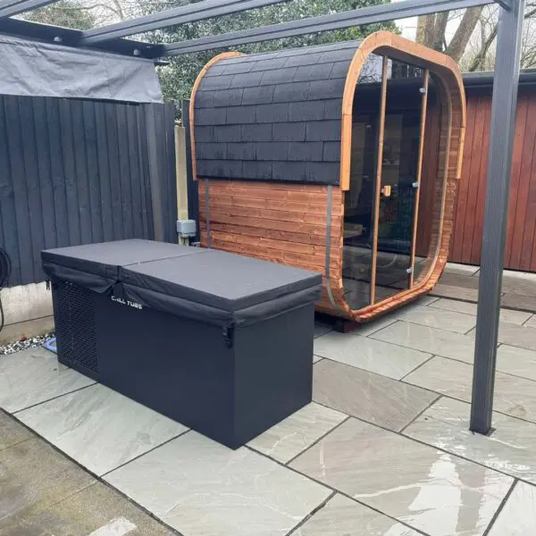 hot box 160 sauna on patio