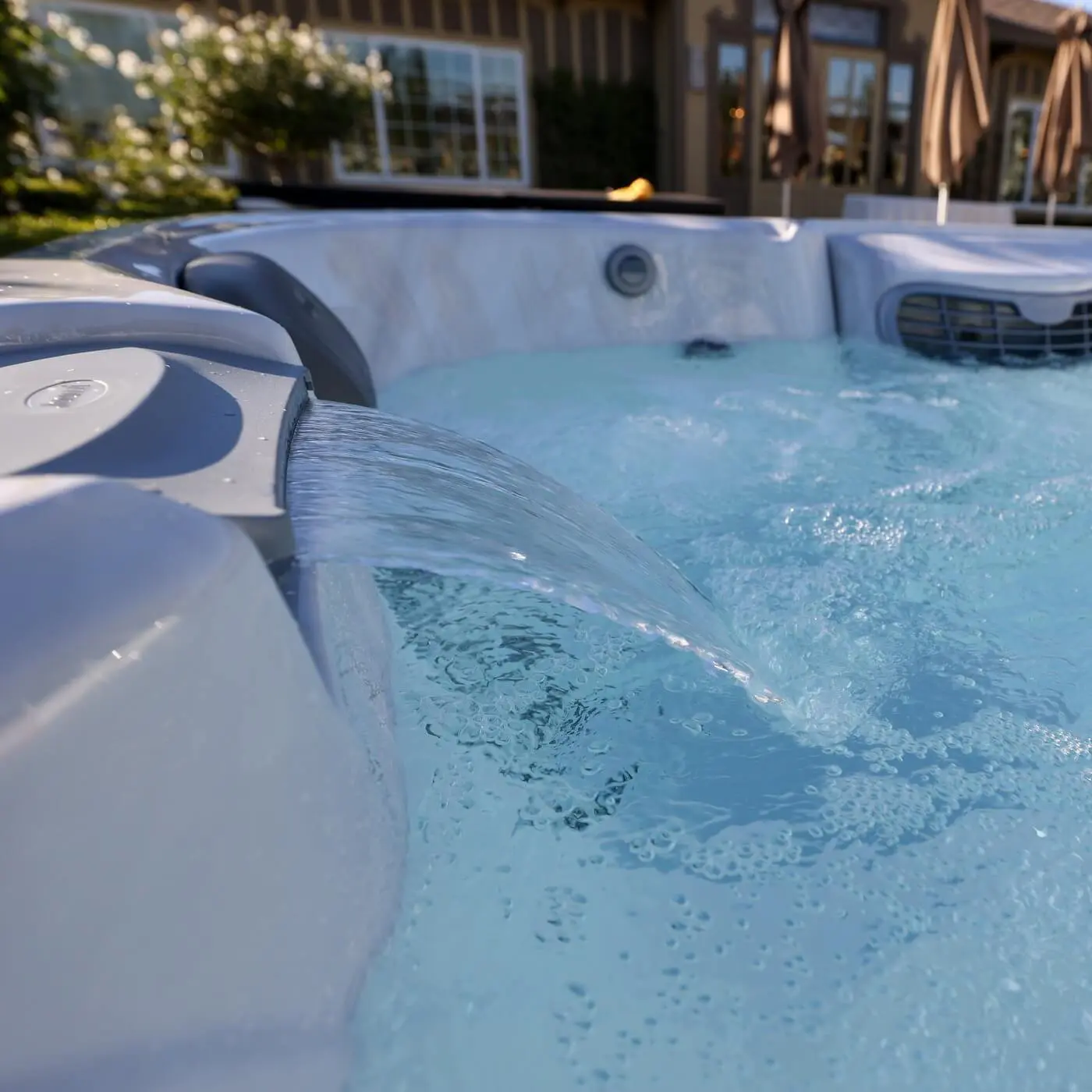 Jacuzzi® J-325™ Comfort Compact Hot Tub with Open Seating