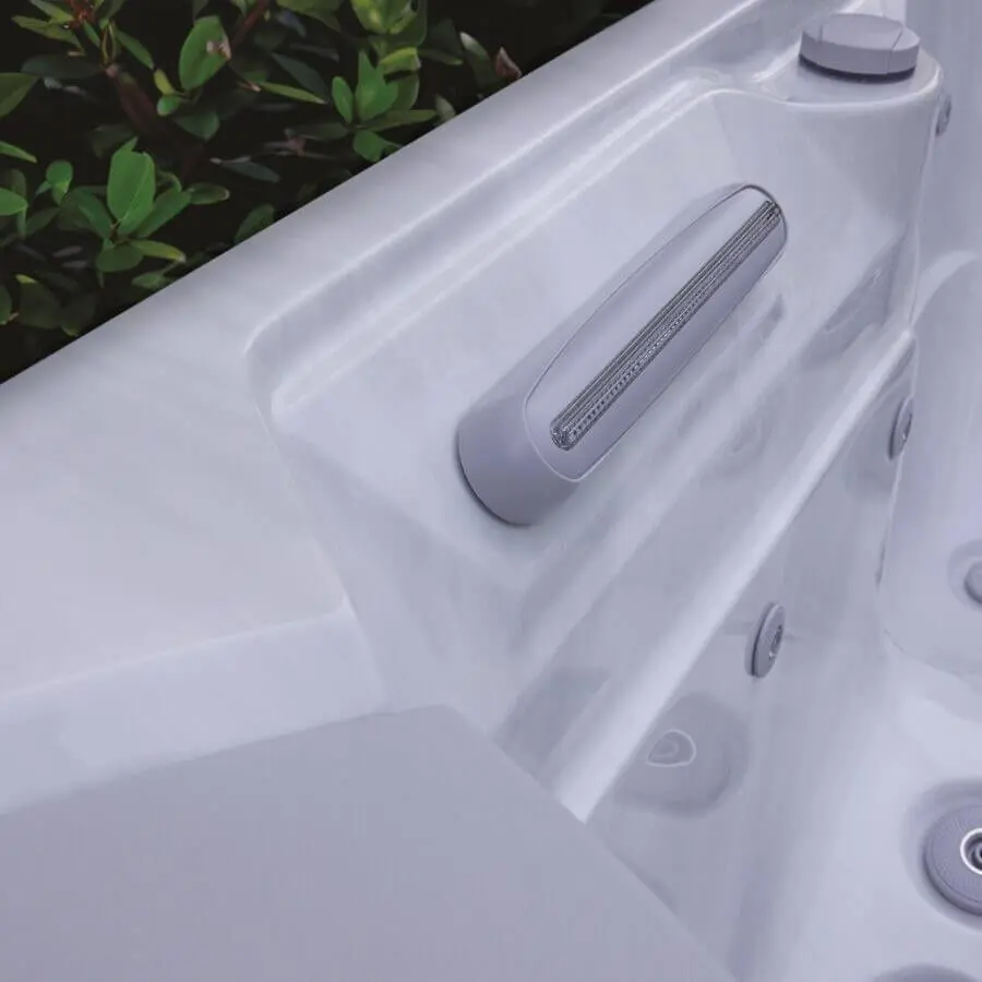 Aquasolus Series 2 NaturaBalance Aspen Luxury Hot Tub