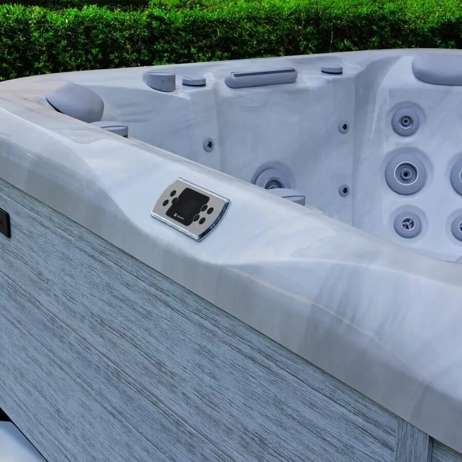 Aquasolus Series 2 NaturaBalance Calma Luxury Hot Tub