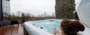 How Can a Hot Tub Superstore Help You Choose the Right Hot Tub?