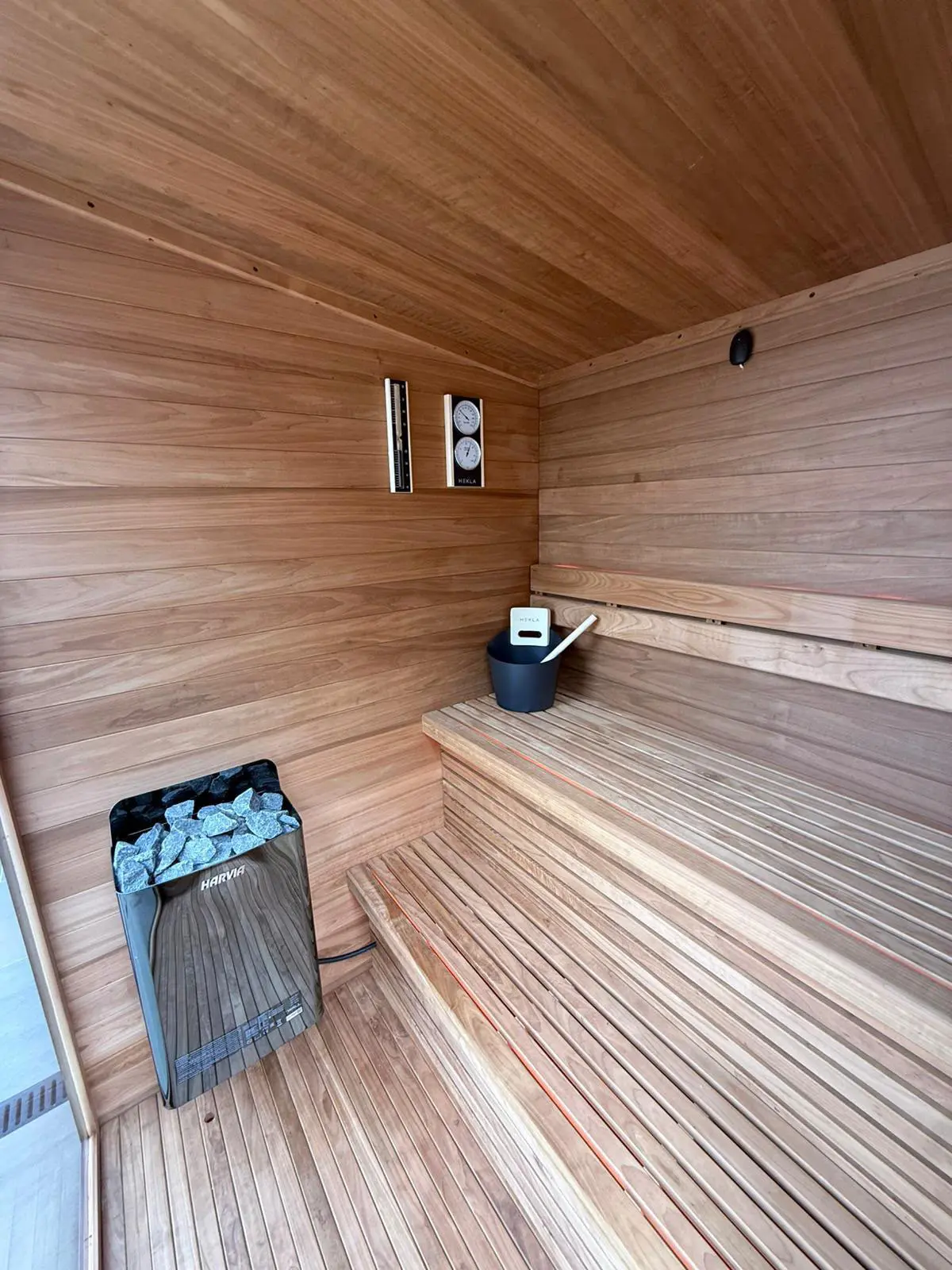 Onyx Cabin Sauna