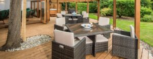 How to choose the perfect furniture accompaniments to your hot tub