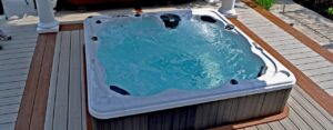 Can a hot tub run without chemicals?