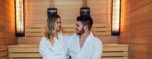 How can saunas help cool you down during the summer?