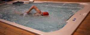 How can a Fastlane turn your pool into an endless pool?
