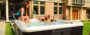 How to use your hot tub in the summer
