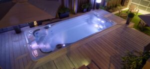 Swim Spa vs. Traditional Pool: Which is Right for You?