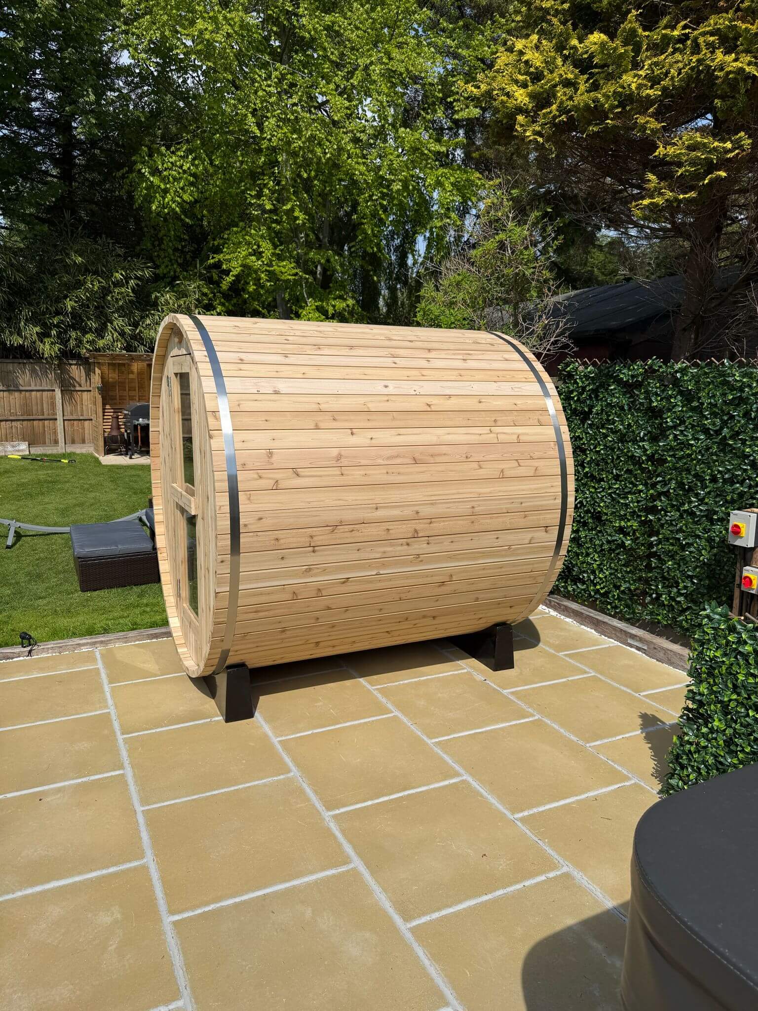 Barrell Luxe Outdoor Sauna - 6 foot