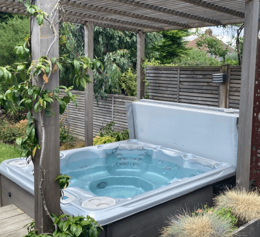 Softub Sportster