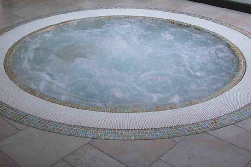 Bespoke Hot Tubs