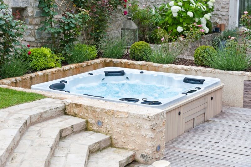 Hydropool Self Cleaning Hot Tub 790