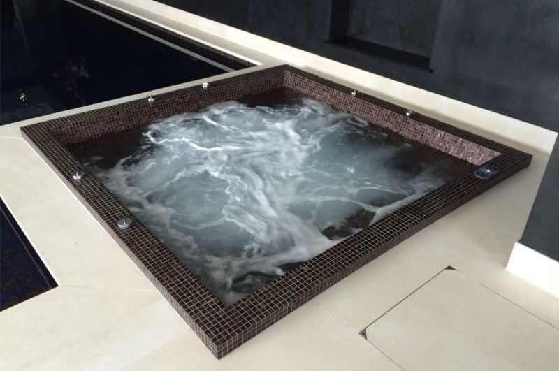 Bespoke Hot Tubs