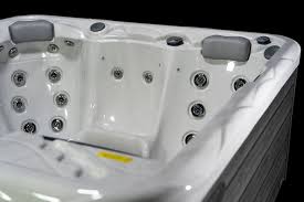 Wellis Pluto Hot Tub