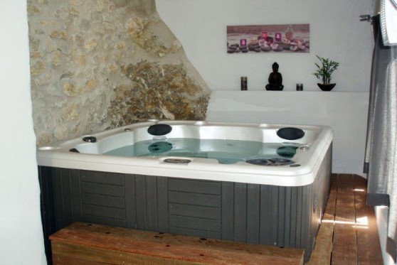 Hydropool Serenity SE-5 Hot Tub