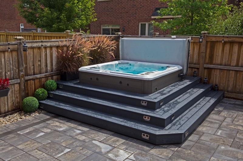 Hydropool Self Cleaning Hot Tub 670