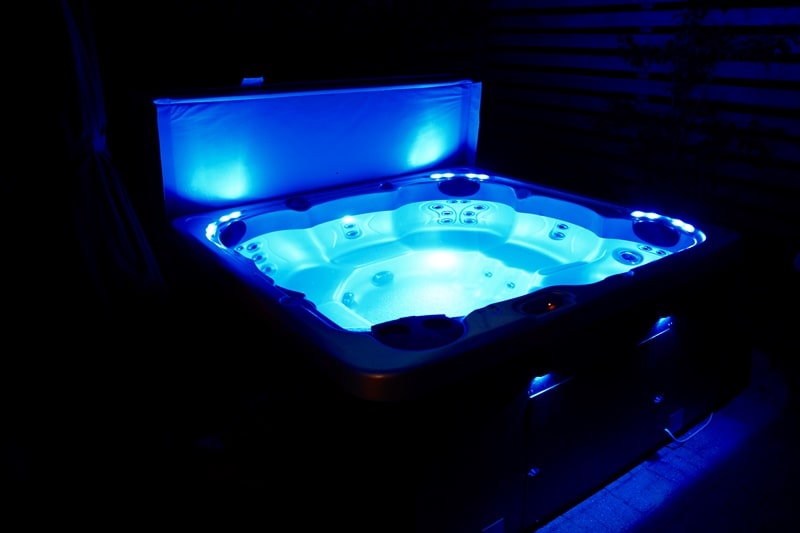 Hydropool Serenity 6600 Hot Tub