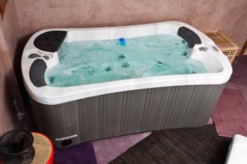 Hydropool Serenity SE-4L Hot Tub