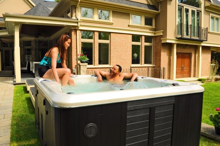 Hydropool Self Cleaning Hot Tub 720