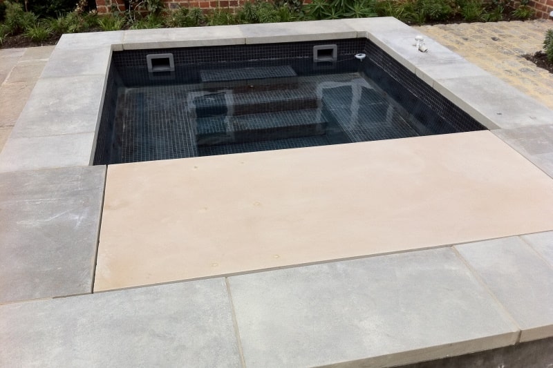 Square and Rectangular Hot Tubs