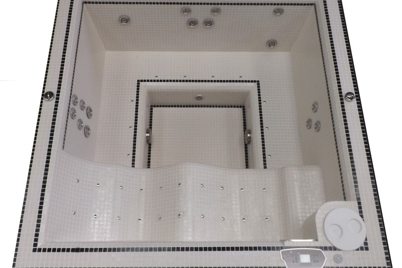 Square and Rectangular Hot Tubs