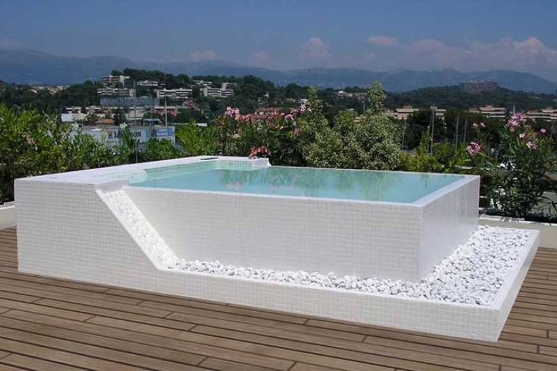 Customised Hot Tubs